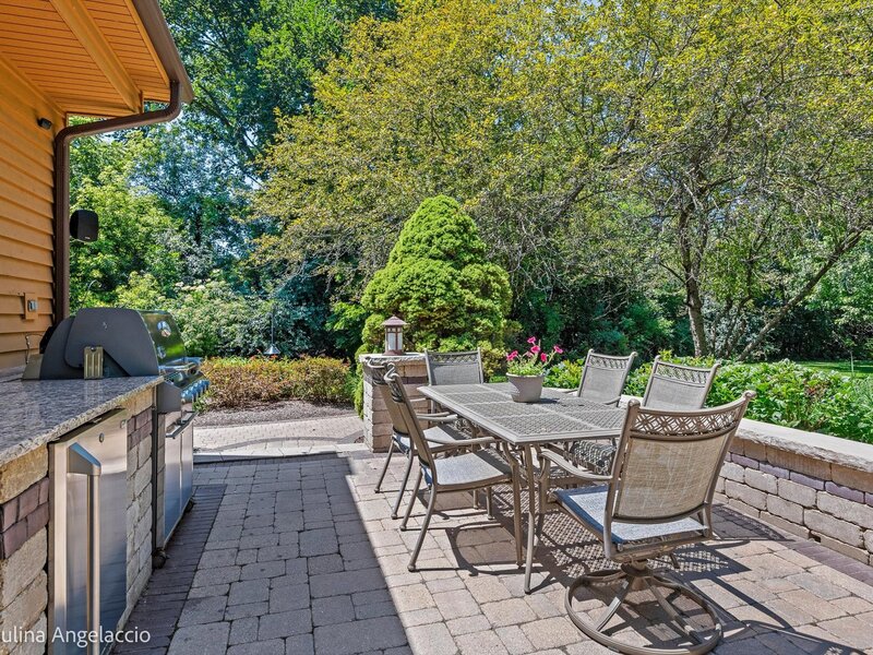 400 Bramble Lane Deer Park IL 60010