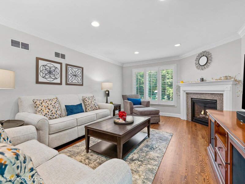 400 Bramble Lane Deer Park IL 60010