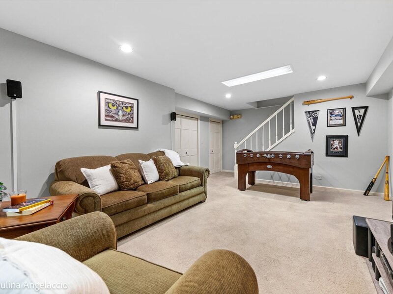 400 Bramble Lane Deer Park IL 60010