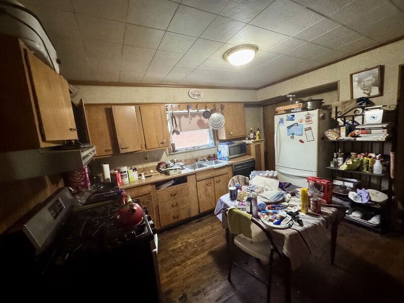 433 Hirsch Avenue Calumet City IL 60409