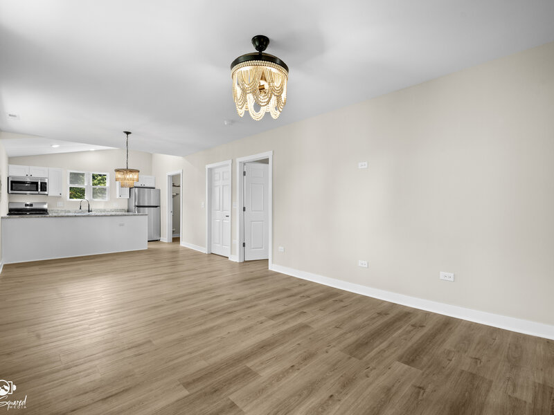123 Picnic Street Shorewood IL 60404