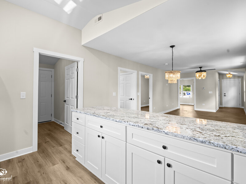 123 Picnic Street Shorewood IL 60404