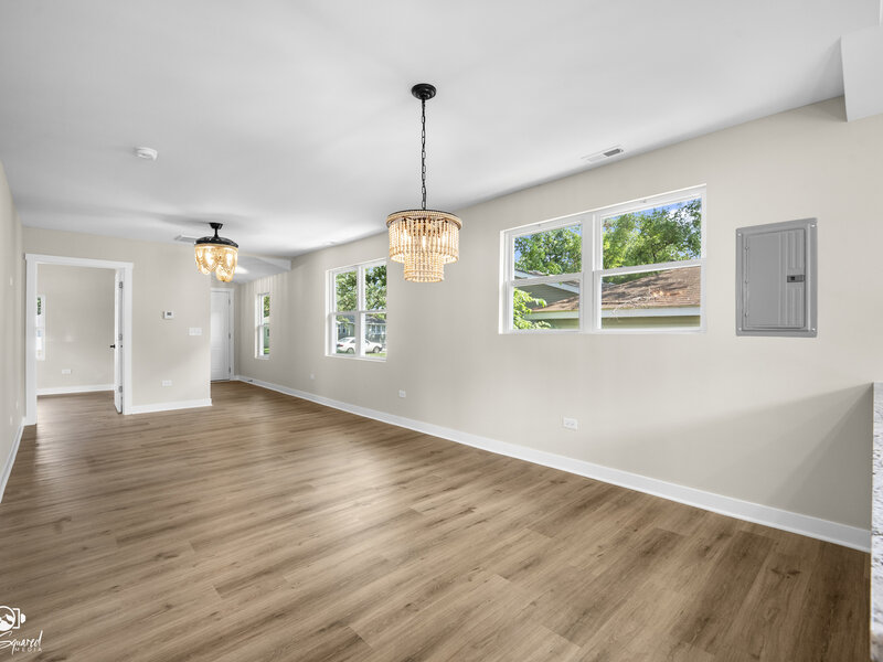123 Picnic Street Shorewood IL 60404