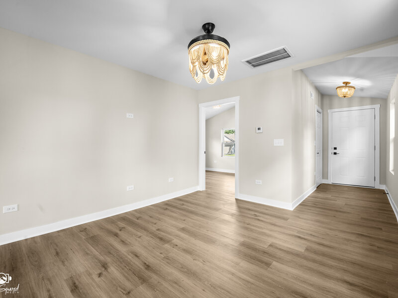123 Picnic Street Shorewood IL 60404
