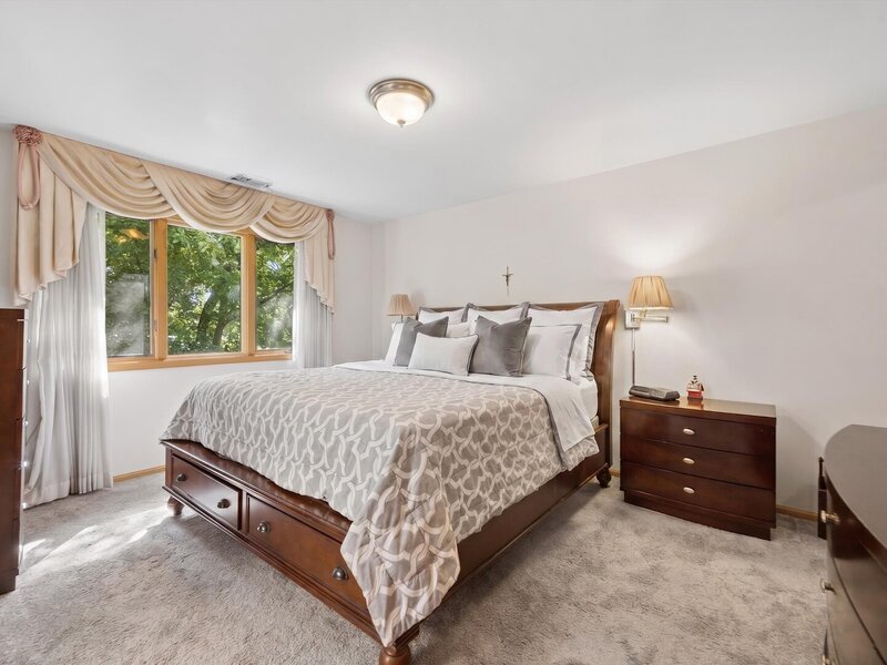 11131 Dineff Road Lemont IL 60439