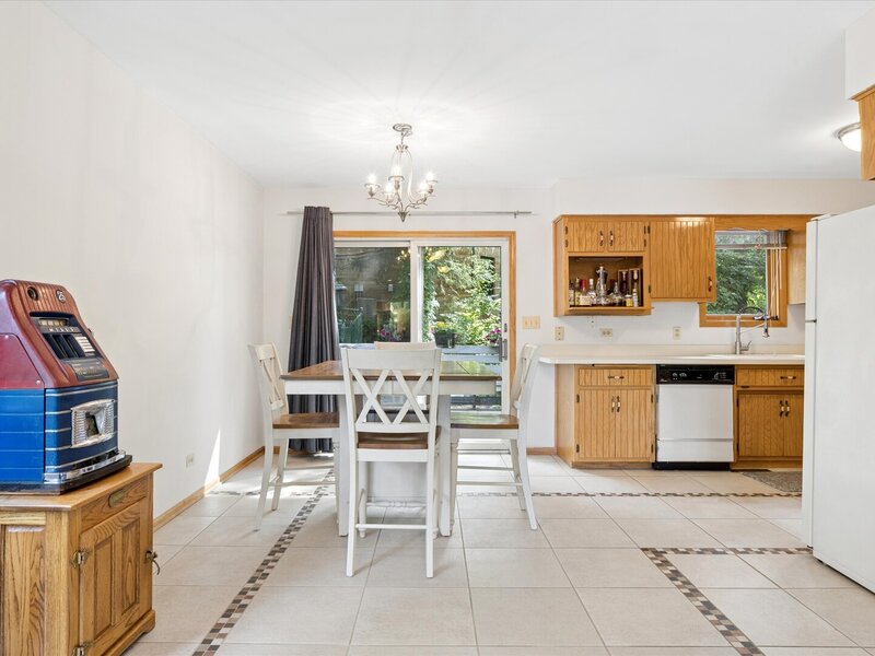 11131 Dineff Road Lemont IL 60439