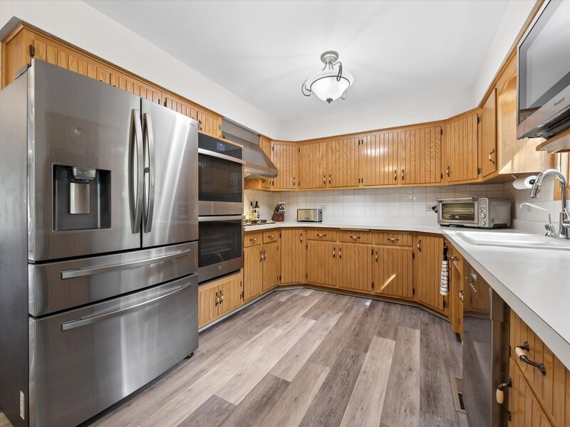 11131 Dineff Road Lemont IL 60439