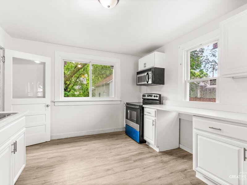 213 N Main Street Sandwich IL 60548