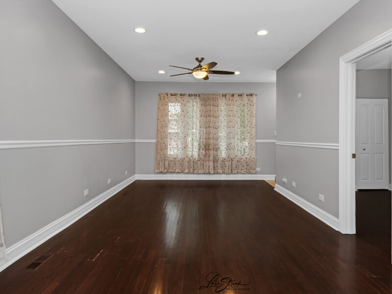 5441 S Hunt Avenue Summit IL 60501