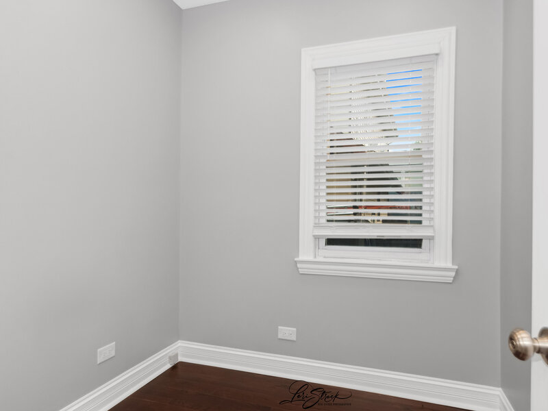 5441 S Hunt Avenue Summit IL 60501