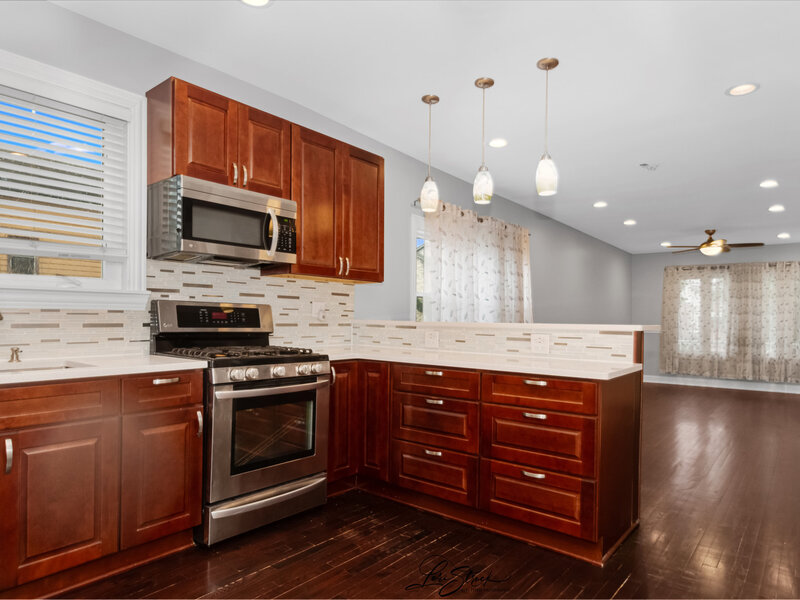 5441 S Hunt Avenue Summit IL 60501