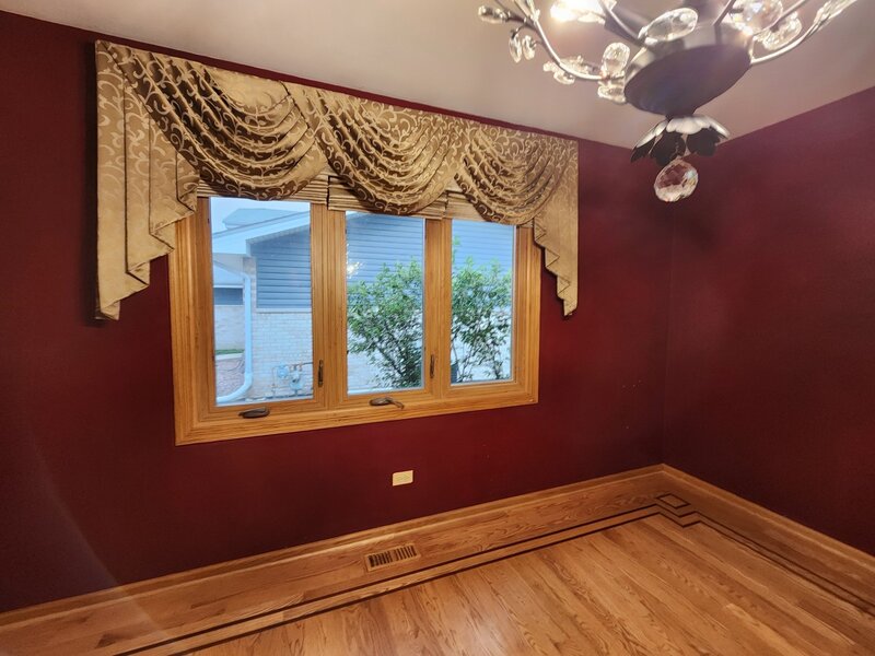 639 Poplar Avenue Romeoville IL 60446