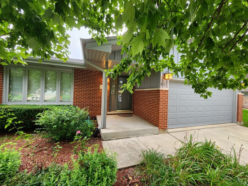 639 Poplar Avenue Romeoville IL 60446