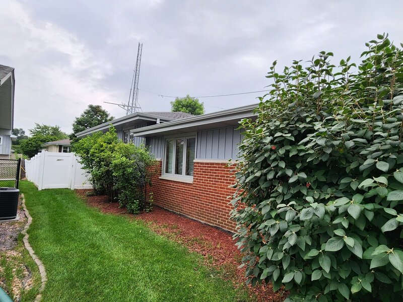 639 Poplar Avenue Romeoville IL 60446