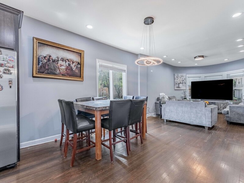 27 N Lockwood Avenue Chicago IL 60644
