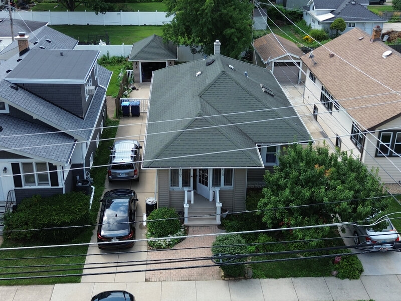 1280 S Cora Street Des Plaines IL 60018