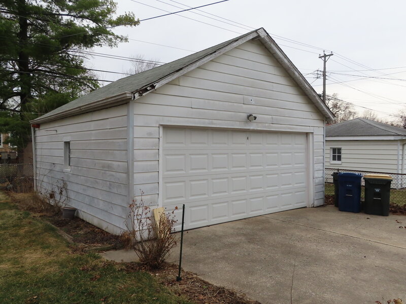 1710 N 73rd Court Elmwood Park IL 60707