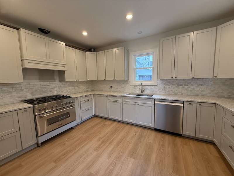339 N Ridgeland Avenue Elmhurst IL 60126