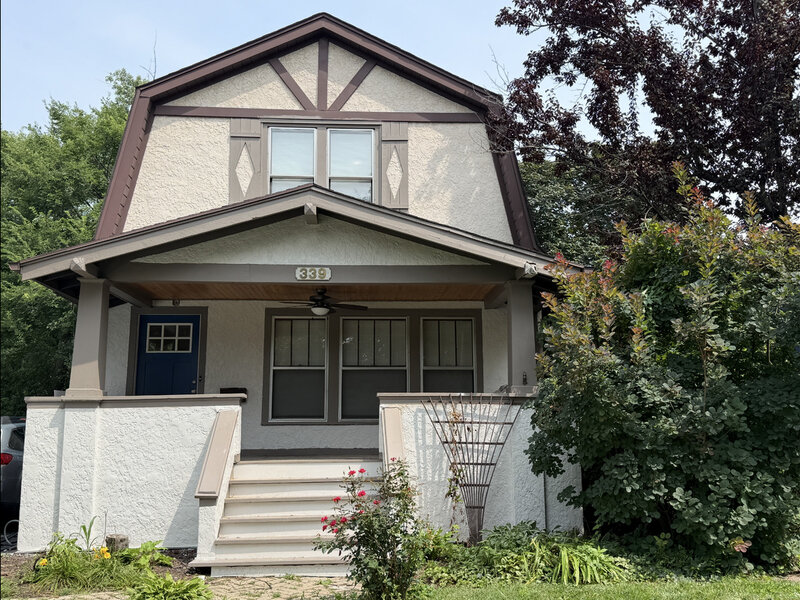 339 N Ridgeland Avenue Elmhurst IL 60126