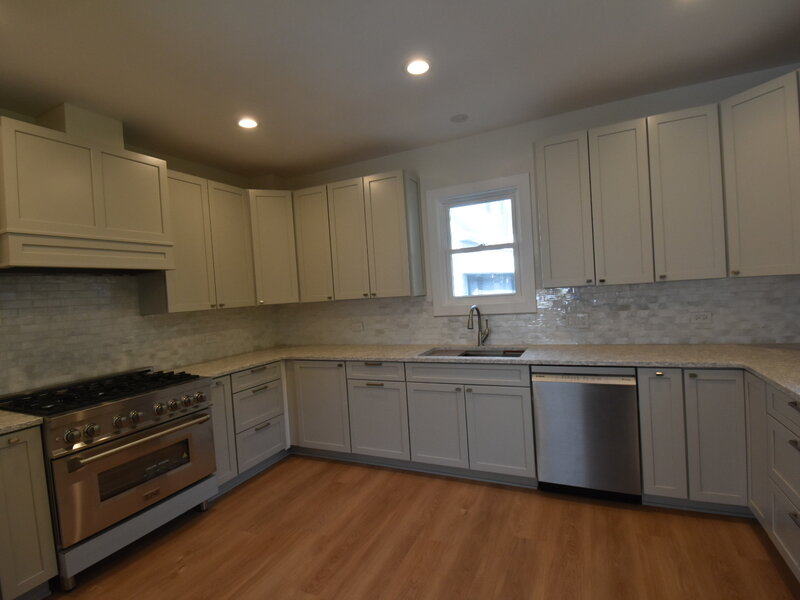 339 N Ridgeland Avenue Elmhurst IL 60126