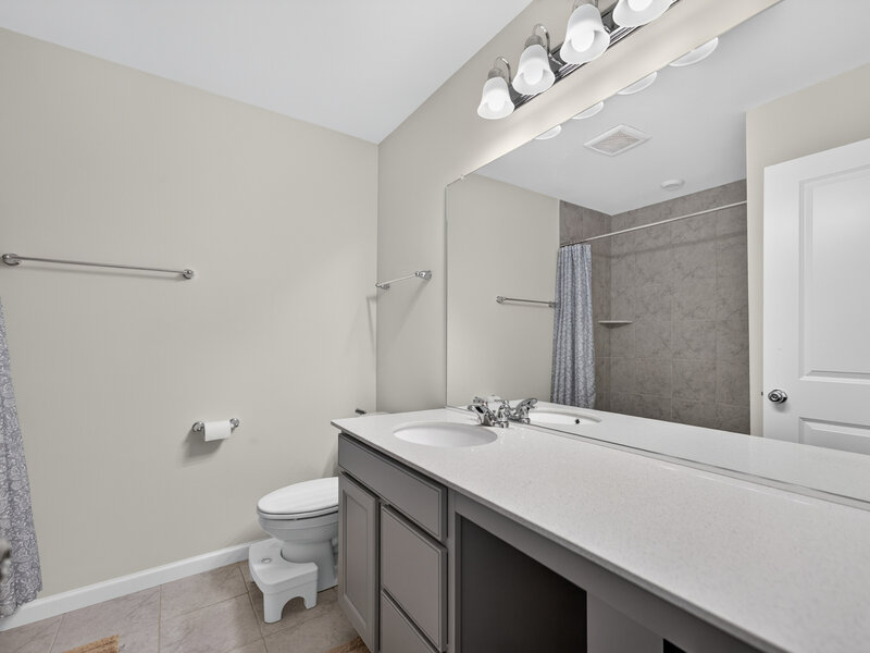 3667 Peregrine Way Elgin IL 60124