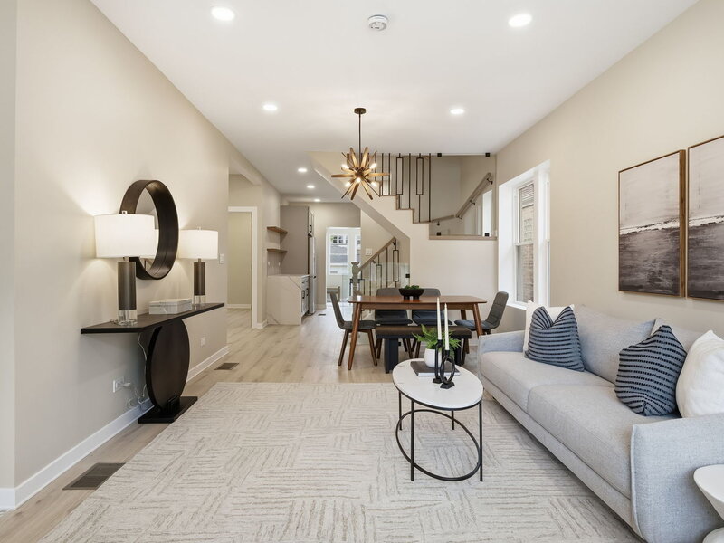 4431 N Marmora Avenue Chicago IL 60630
