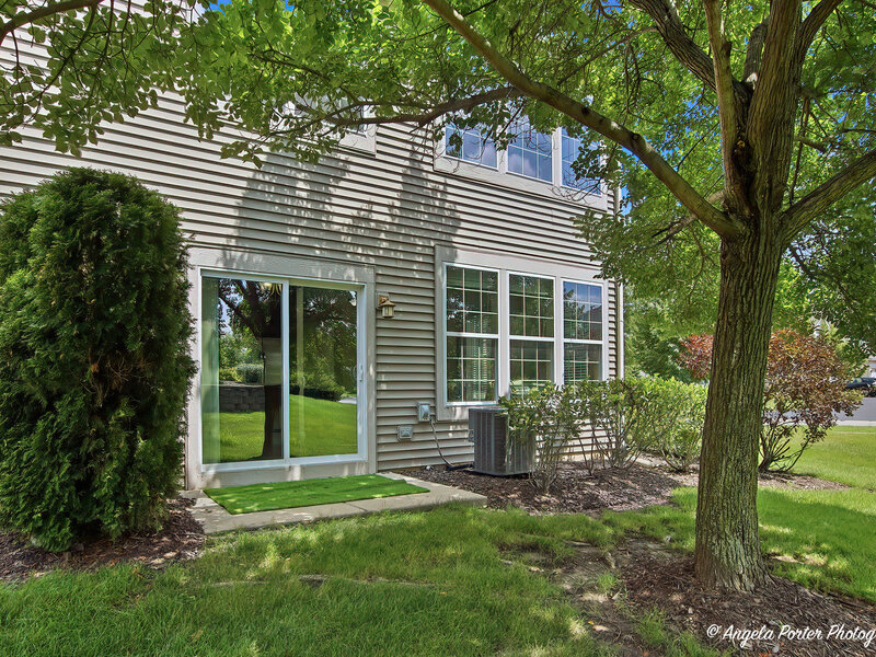 430 S Jade Lane Round Lake IL 60073