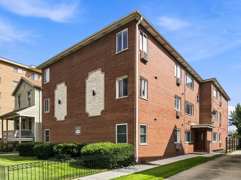 7444 Washington Streets Forest Park IL 60130