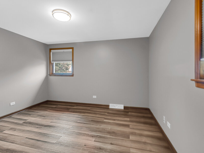 17537 70th Court Tinley Park IL 60477