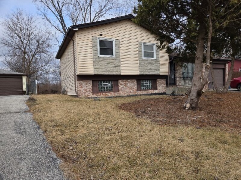 611 Andover Street Chicago Heights IL 60411