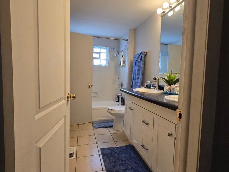 611 Andover Street Chicago Heights IL 60411