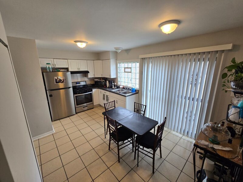 611 Andover Street Chicago Heights IL 60411