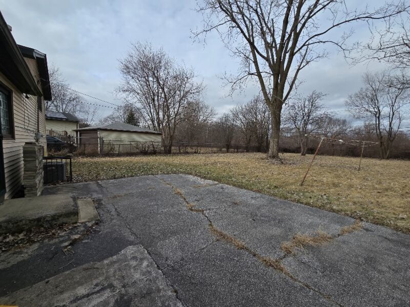 611 Andover Street Chicago Heights IL 60411