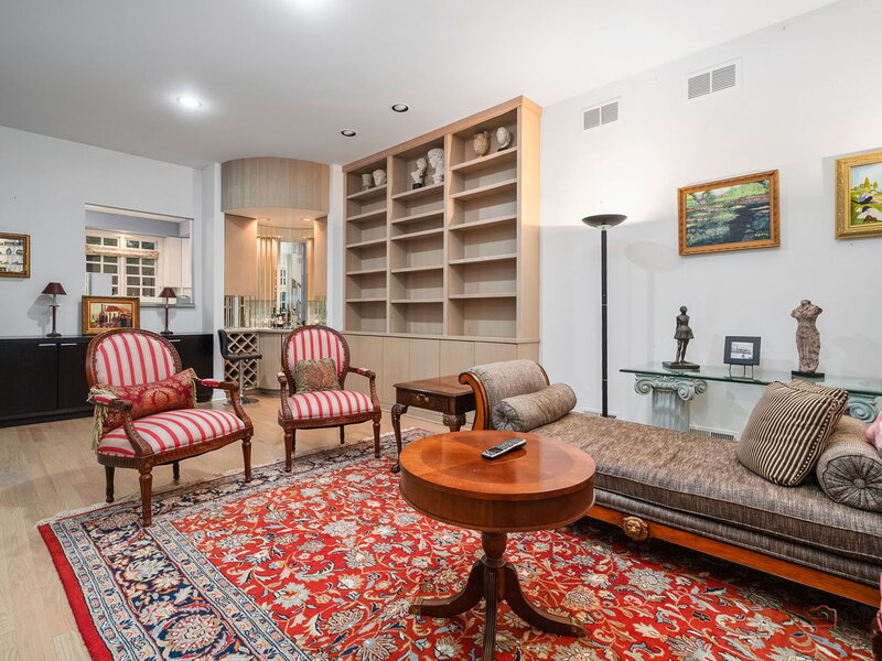 863 Gloucester Crossing Lake Forest IL 60045