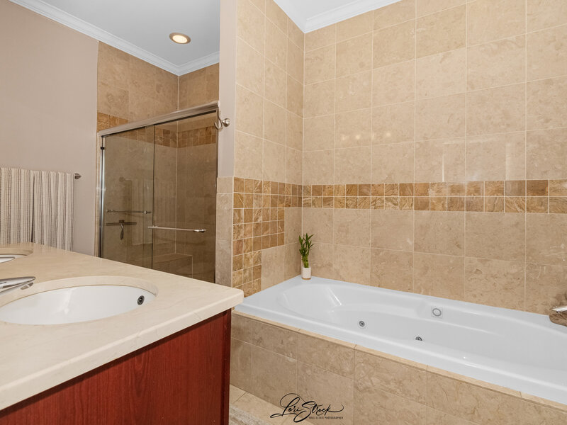 2027 W Race Avenue Chicago IL 60612