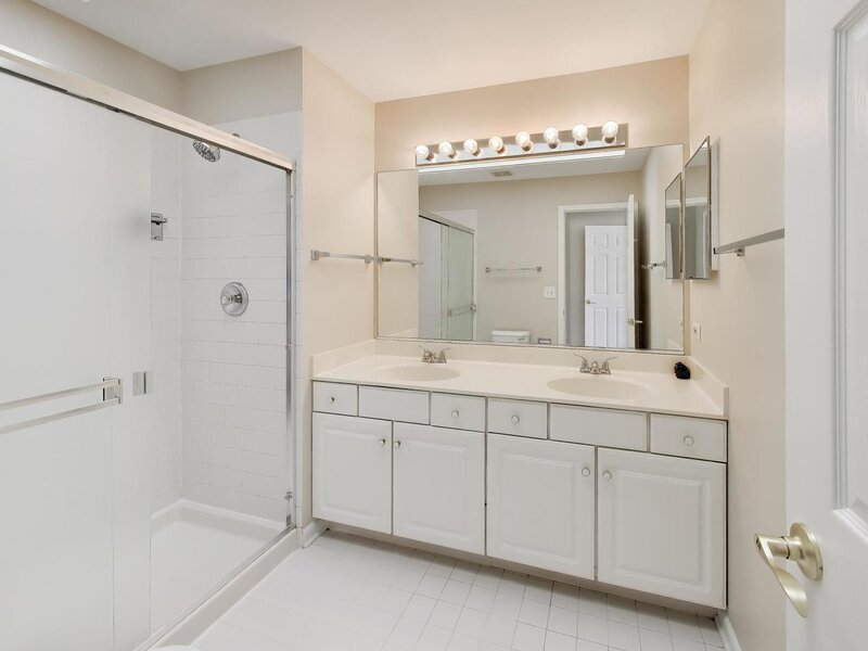 1325 Newport Street Mundelein IL 60060