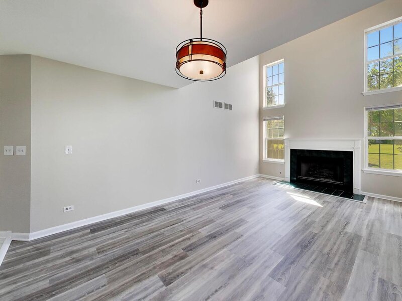 1325 Newport Street Mundelein IL 60060