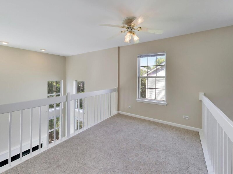 1325 Newport Street Mundelein IL 60060