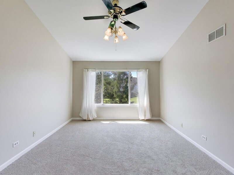 1325 Newport Street Mundelein IL 60060
