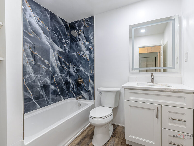 2814 Cardinal Drive Rolling Meadows IL 60008