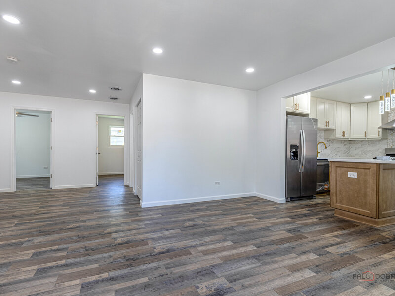 2814 Cardinal Drive Rolling Meadows IL 60008