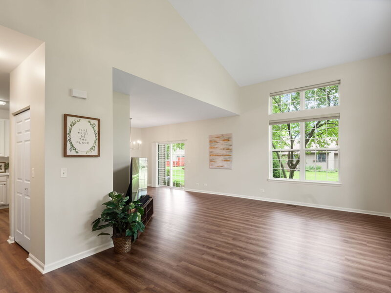 828 Amelia Court Grayslake IL 60030