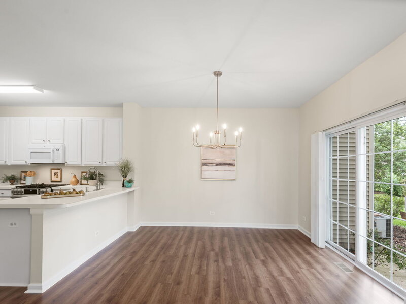 828 Amelia Court Grayslake IL 60030