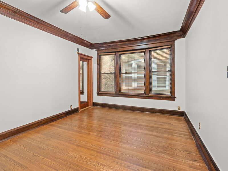 5433 S Greenwood Avenue Chicago IL 60615