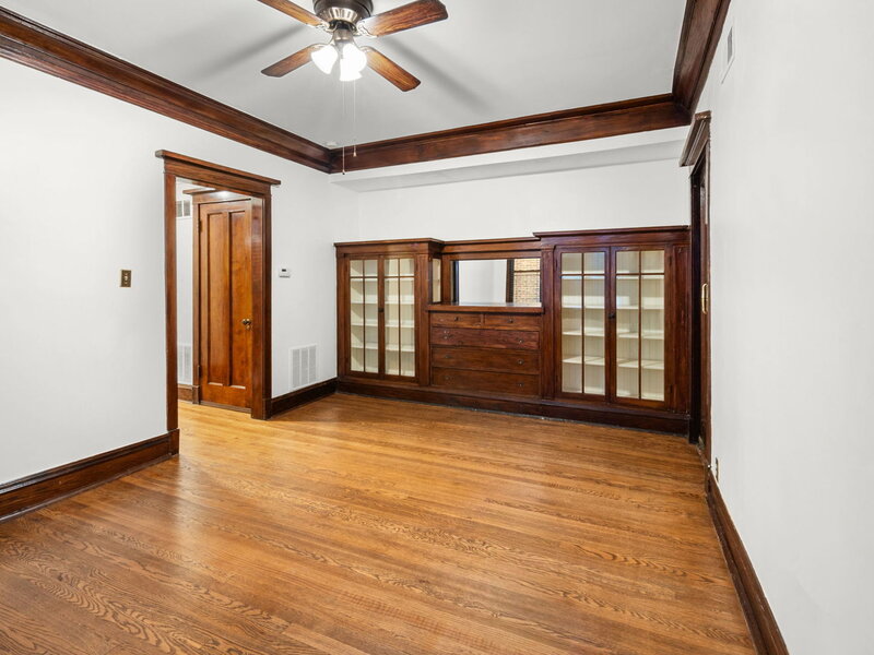 5433 S Greenwood Avenue Chicago IL 60615