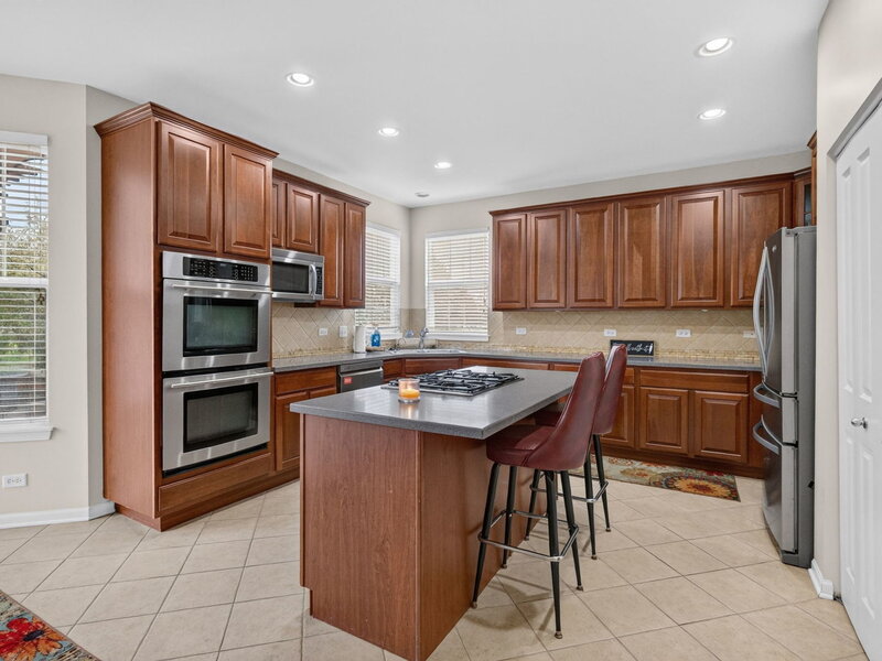 26602 Grande Poplar Court Plainfield IL 60585