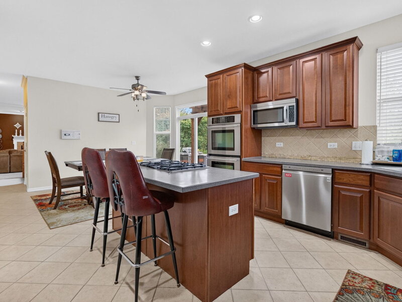 26602 Grande Poplar Court Plainfield IL 60585