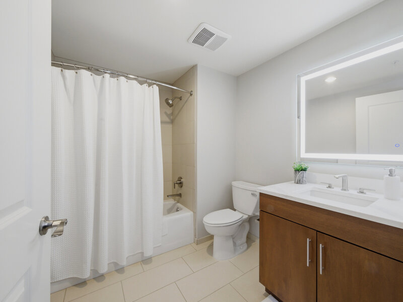 850 N Lake Shore Drive Chicago IL 60611