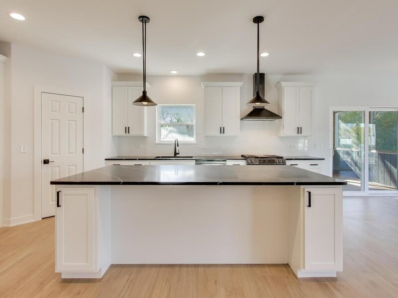 805 W Poplar Street Palatine IL 60067