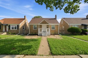 Photo of 3606 Madison Street Bellwood IL 60104